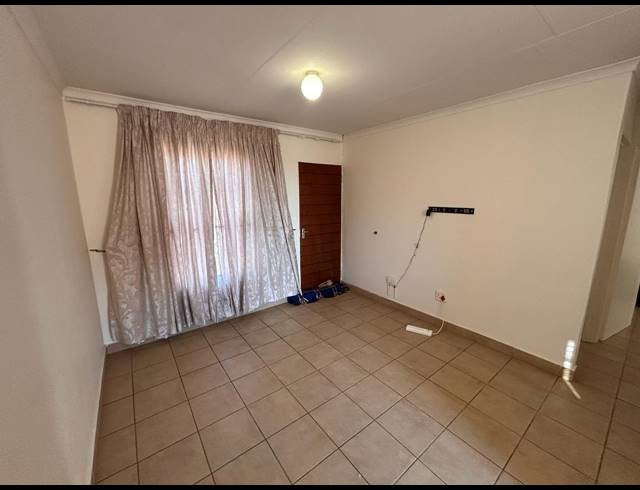 2 BEDROOM HOUSE FOR SALE IN SAVANNA CITY
